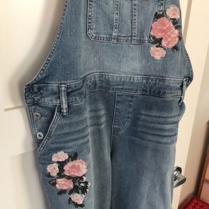 Torrid Overalls Size 18 With Embroidered Roses